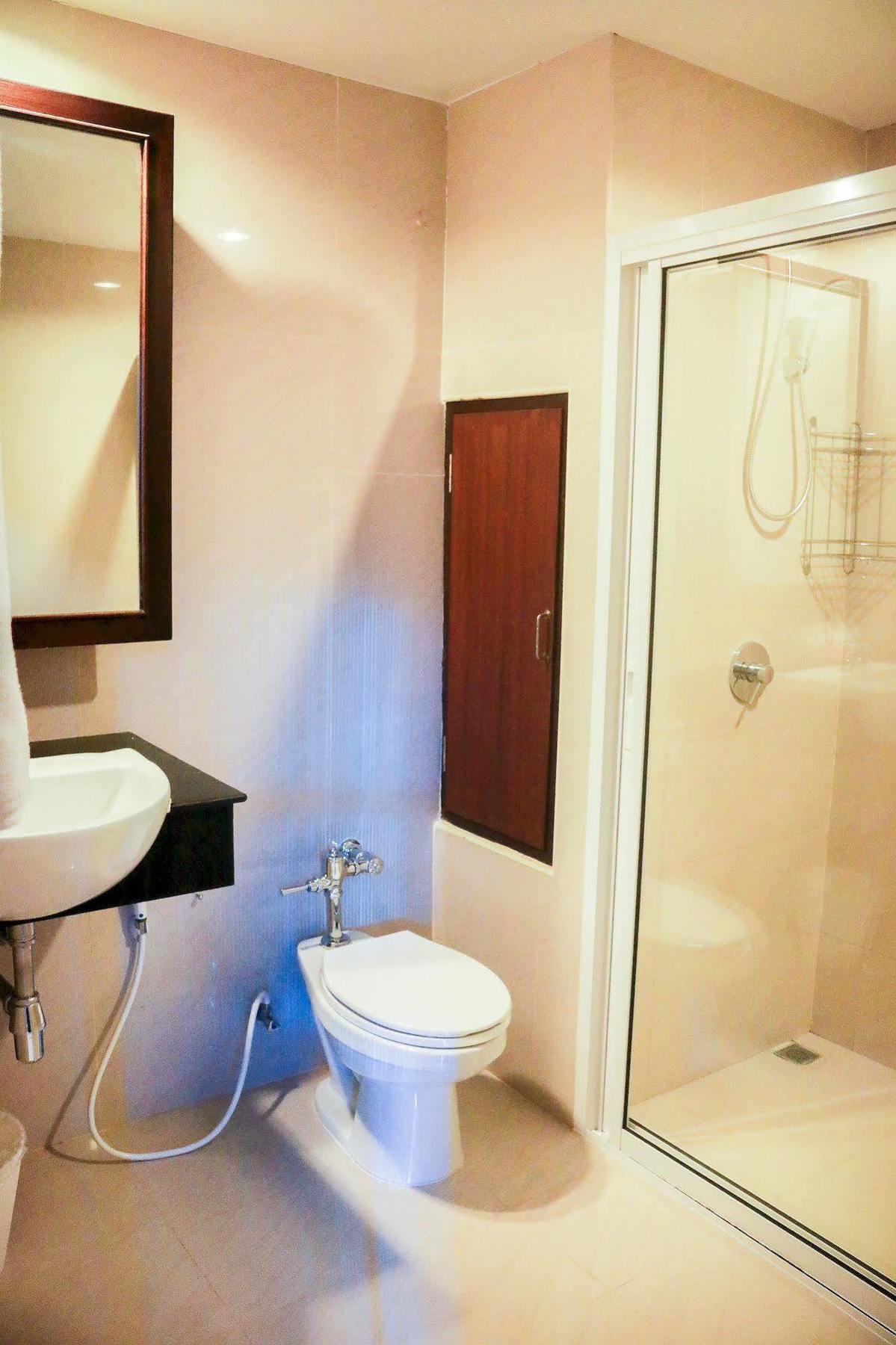 Fa Dragon Hotel Chiang Mai Ngoại thất bức ảnh